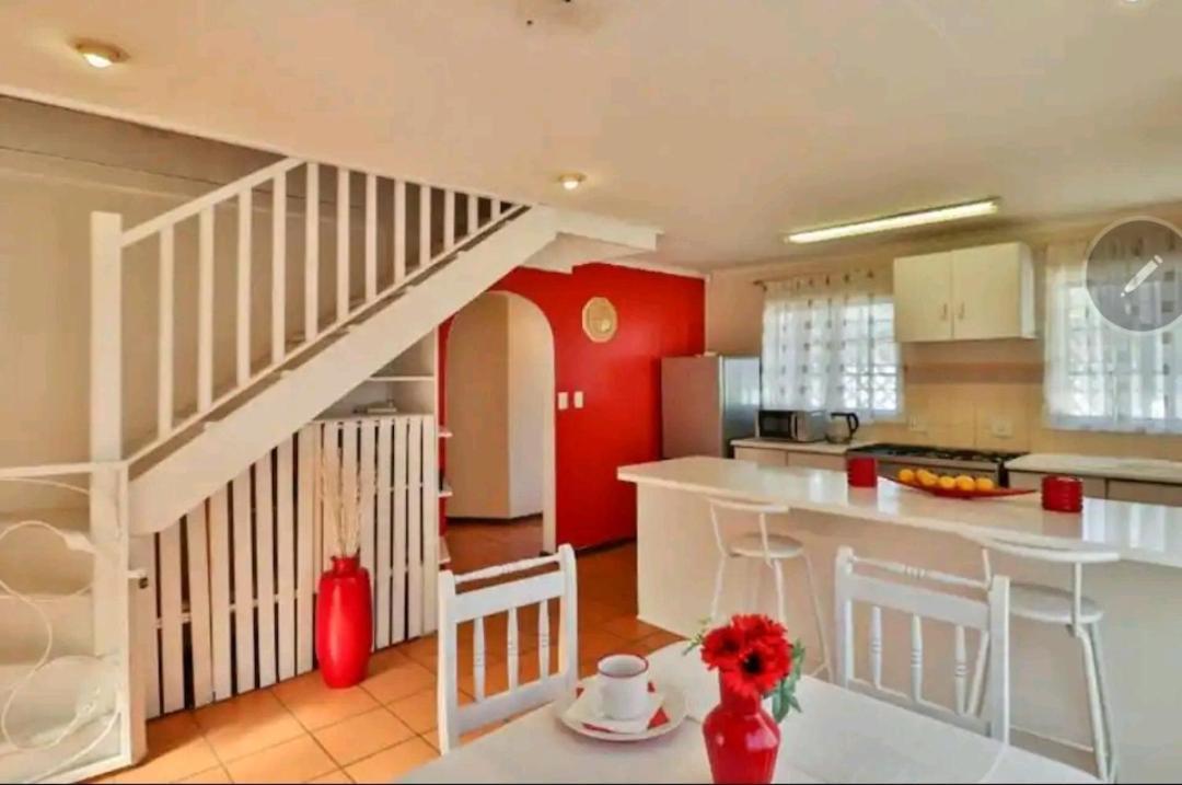 The Link Guest Lodge Kempton Park Esterno foto