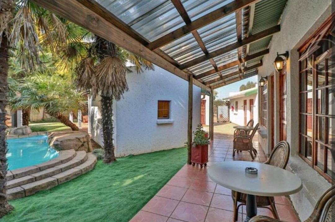 The Link Guest Lodge Kempton Park Camera foto
